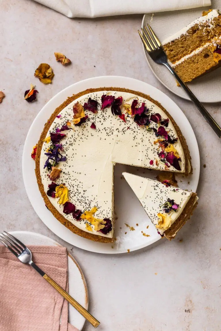 Lemon & Poppyseed Cake